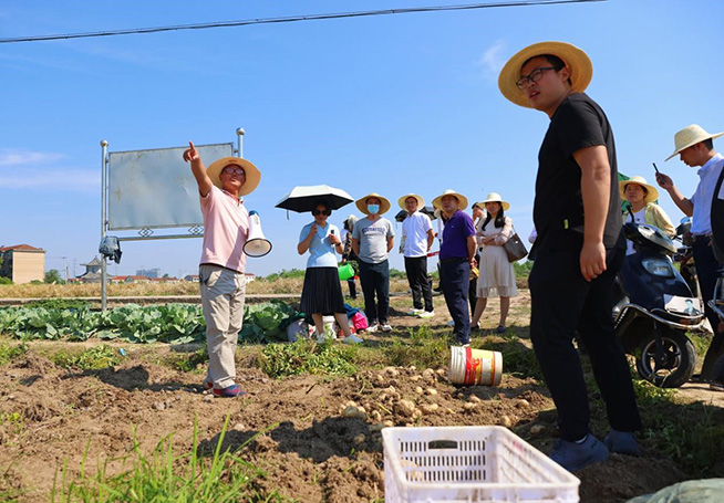 湖南常德丨李树举：农科赤子守初心 魂牵梦萦为三农(图2)
