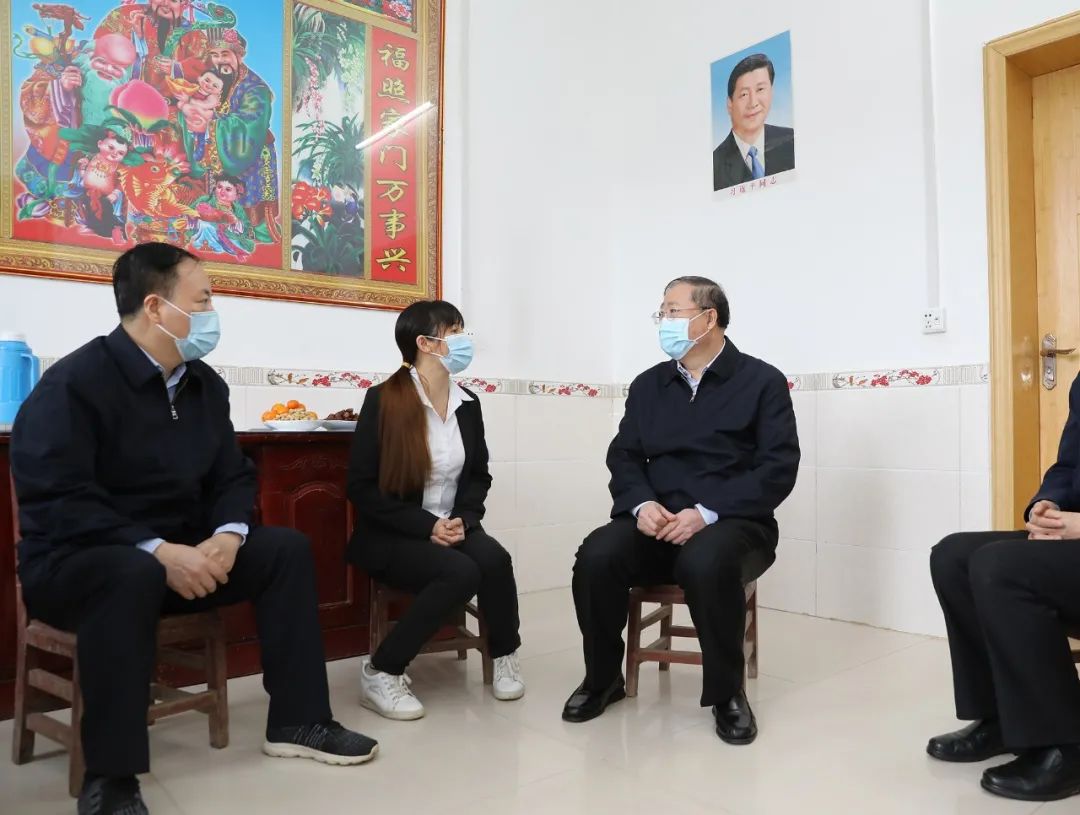 刘焕鑫在湖北调研强调 深入学习贯彻党二十大精神 持续巩固拓展脱贫攻坚成果 扎实推进宜居宜业和美乡村建设