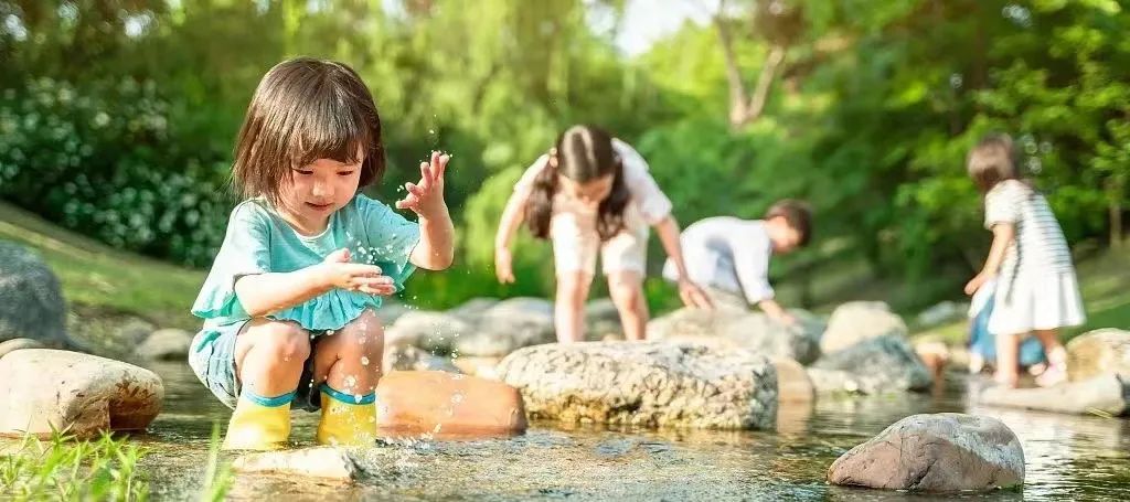 【100个角度看彭山】俊男美少女眼中的彭山