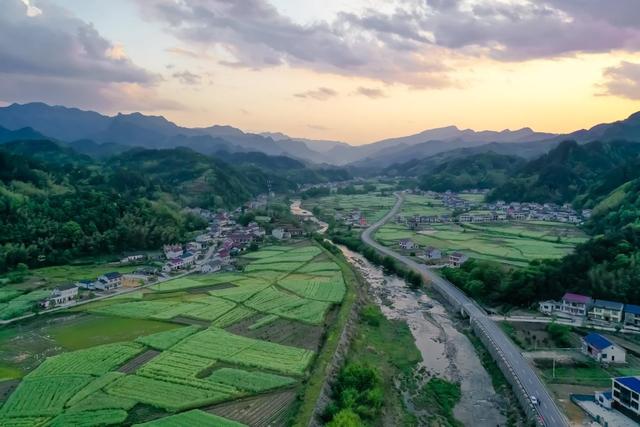 旅游｜红色永续 商溪日新——湖南石门磨市镇商溪河片区红色引领乡村振兴建设探访