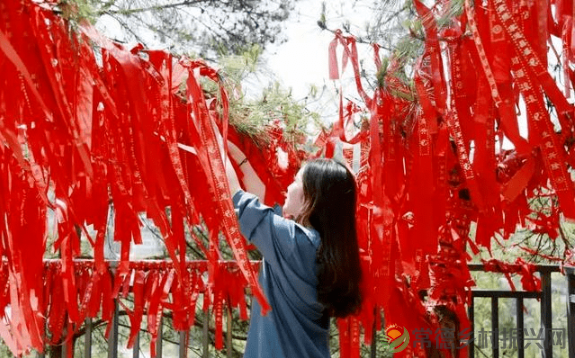 新年的打开方式，祈福登高行大运，这出“福地”你来了吗？