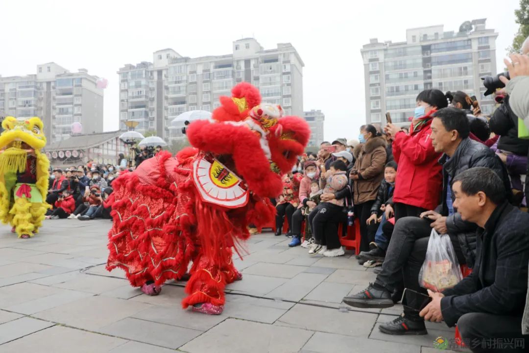 引发数十万人围观——常德河街的元宵节“吊炸天”(图22) 777.jpg