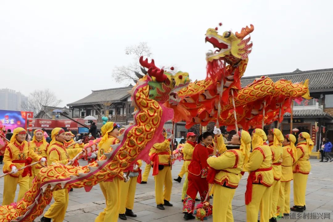 引发数十万人围观——常德河街的元宵节“吊炸天”(图34) 9999.jpg