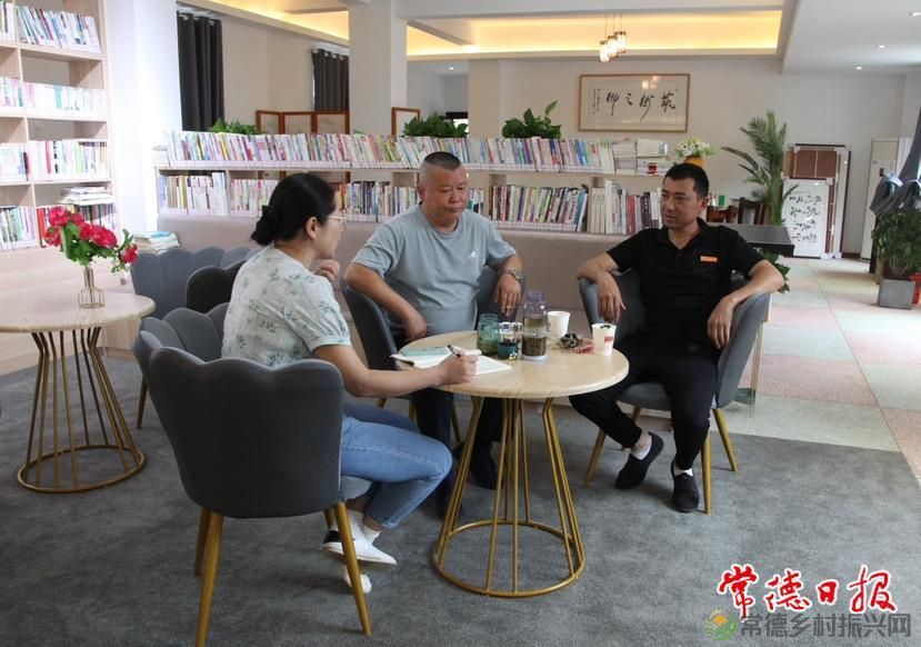 为当代乡村立此存照 ——新闻调查作品集《草坪纪事》创作谈(图6) 微信图片_20230207210037.jpg