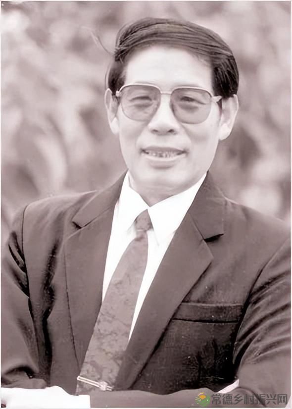 【柳叶湖云】于沙散文｜《情溅柳叶湖》