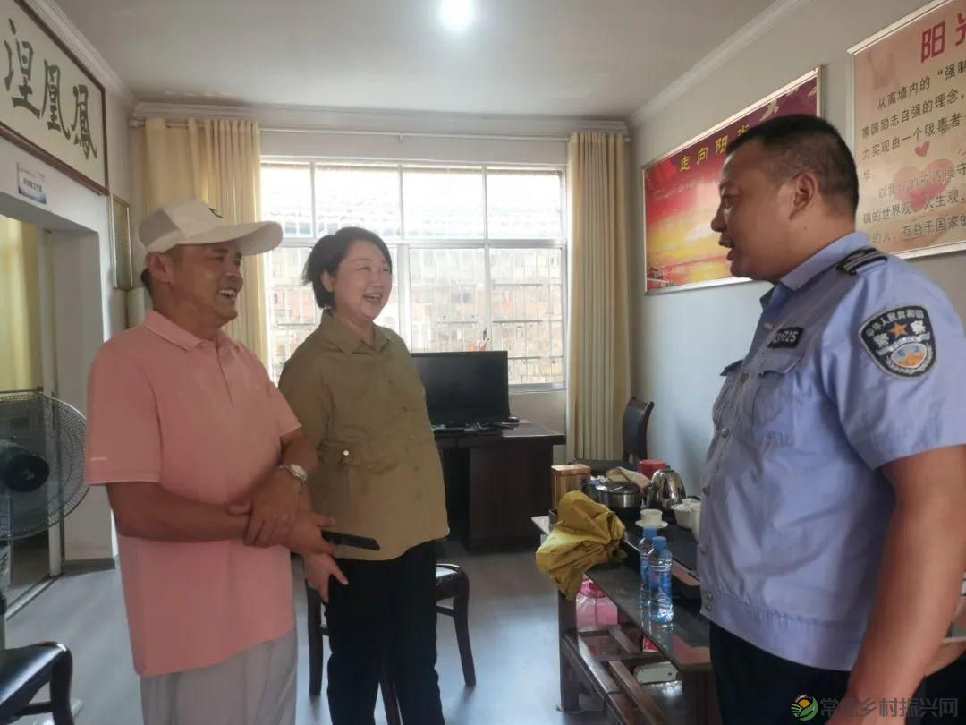 【禁毒在线】平安关爱暖人心 | 常德市妇联、区妇联联合开展走访慰问活动(图2)
