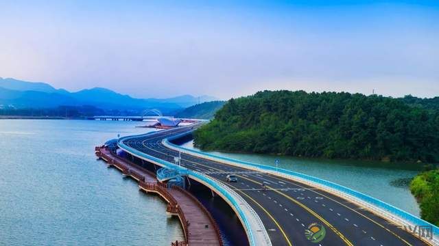 柳叶湖建区30周年回眸|从绿水青山到金山银山的蝶变之路(图29) 柳叶湖建区30周年回眸|从绿水青山到金山银山的蝶变之路(图29)