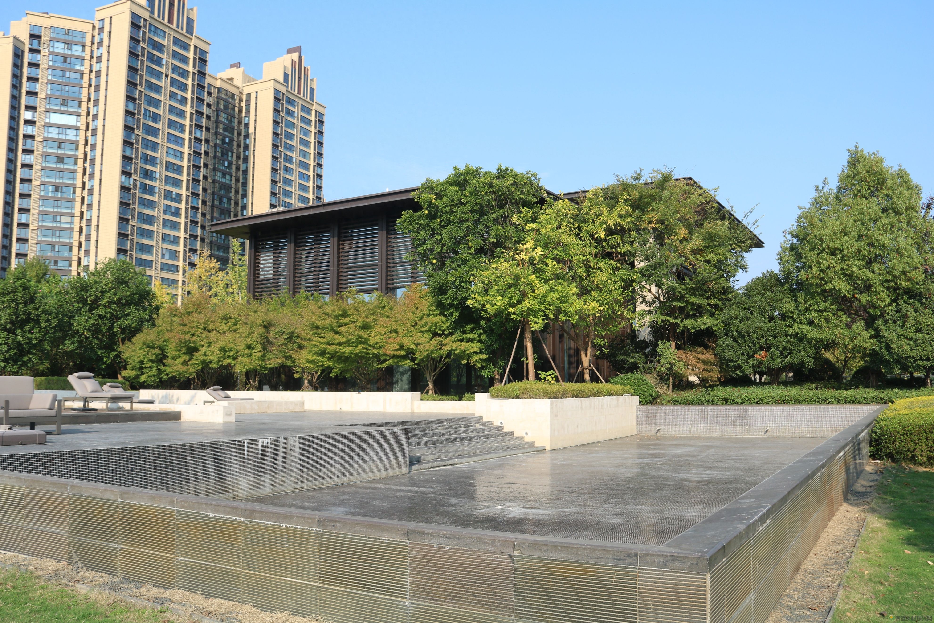 常德新地标:邂逅浪漫,遇见荷花礼堂!(图2) 常德新地标:邂逅浪漫,遇见荷花礼堂!(图2)