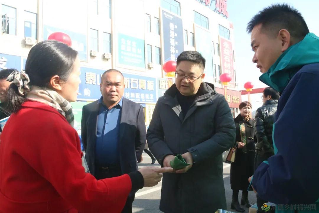 2023年常德市绿色建材下乡活动(第二阶段)对接会在亿都国际举行(图14) 2023年常德市绿色建材下乡活动(第二阶段)对接会在亿都国际举行(图14)