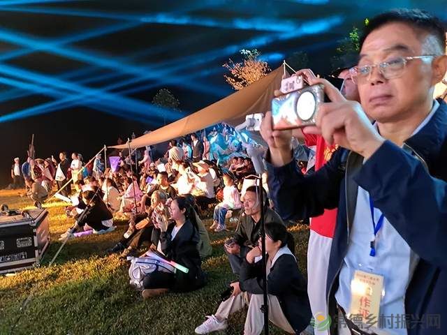 不一样的上马墩 | 民谣音乐 高山露营 这里风光最太平(图18)