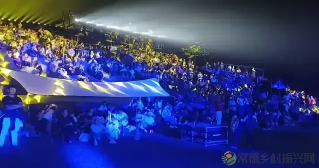 不一样的上马墩 | 民谣音乐 高山露营 这里风光最太平(图17)