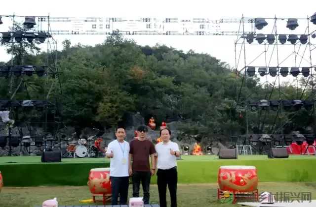 不一样的上马墩 | 民谣音乐 高山露营 这里风光最太平(图22)