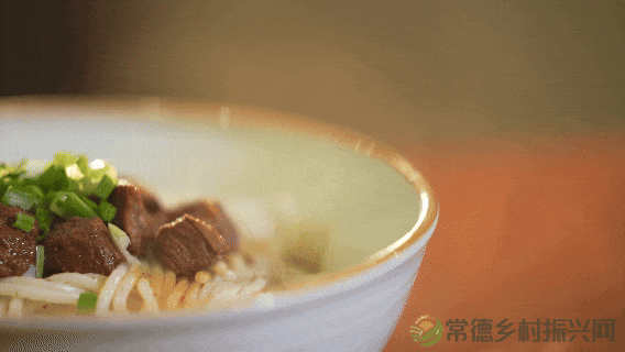 家乡的味道，无法替代的美味——“鑫三香”常德米粉