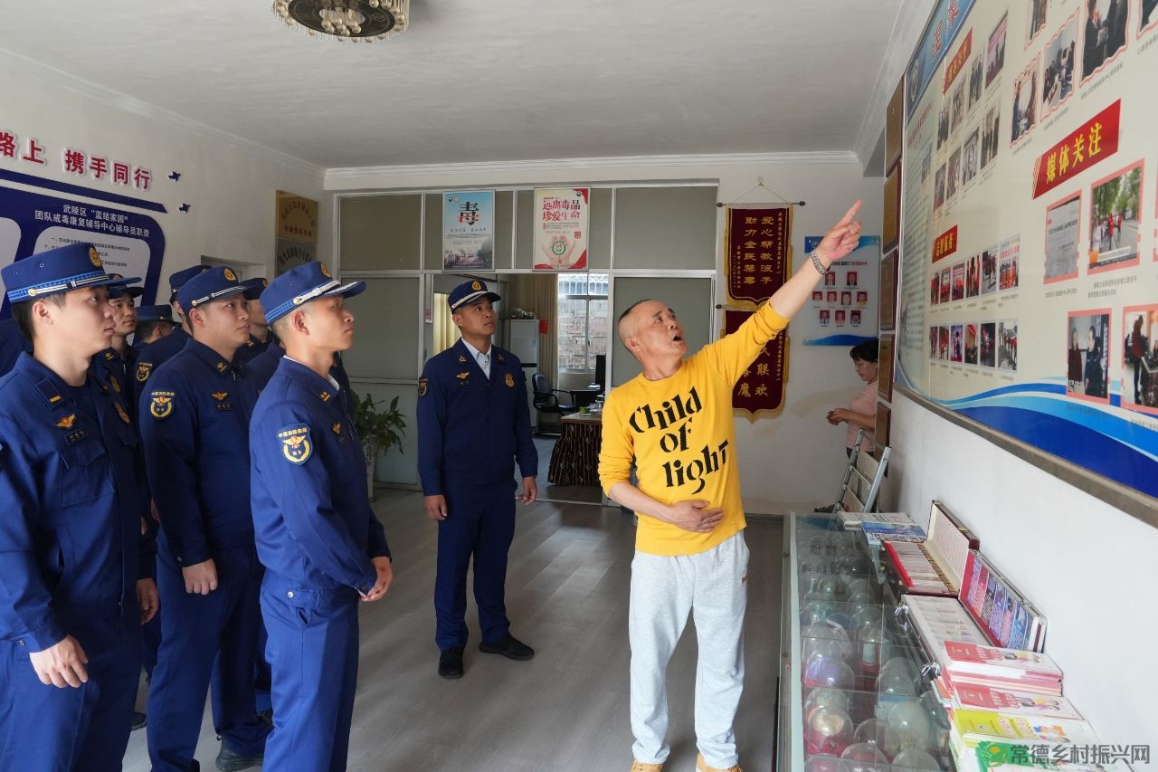 常德消防特勤指战员接受禁毒警示教育(图2)