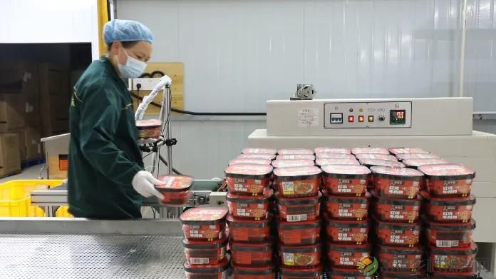 鲜滋友常德米粉谱写乡村振兴的“武陵味道”(图5) 鲜滋友常德米粉谱写乡村振兴的“武陵味道”(图5)