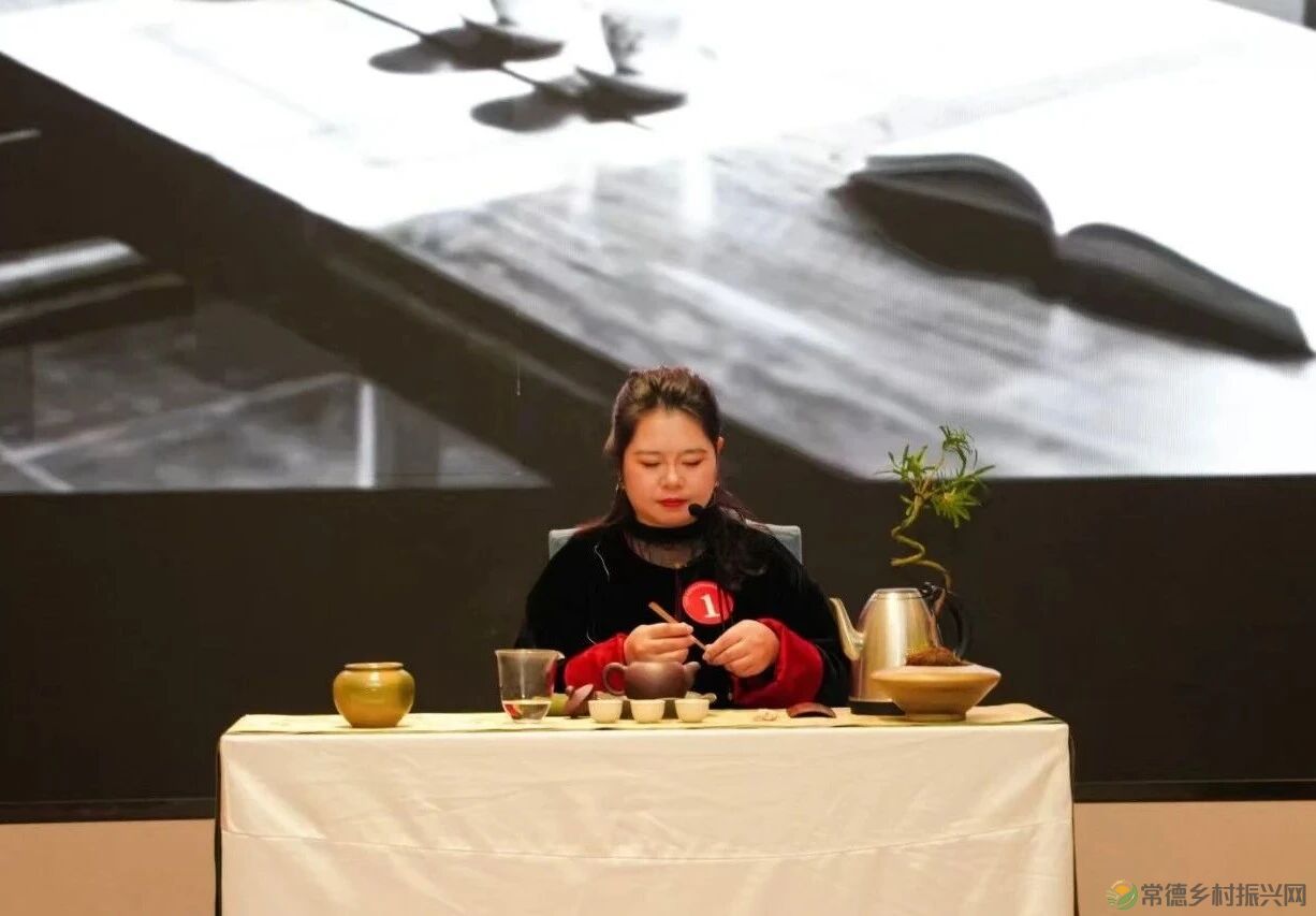 茶艺大赛|2025年常德市茶艺师职业技能竞赛圆满落幕(图33) 35.jpg