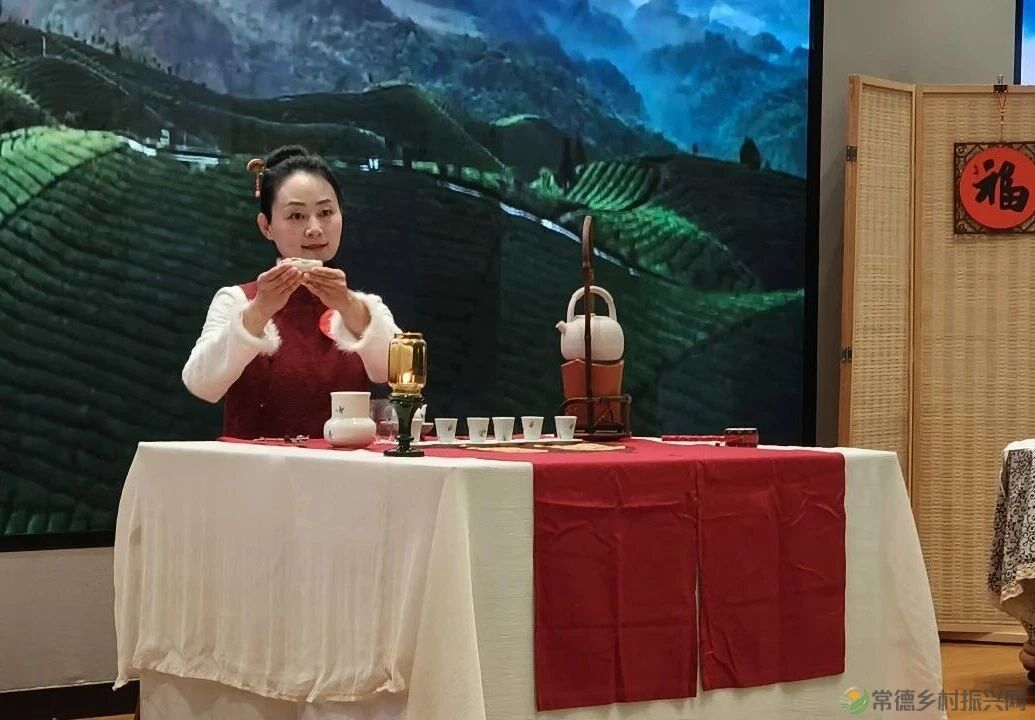 茶艺大赛|2025年常德市茶艺师职业技能竞赛圆满落幕(图37) 39.jpg