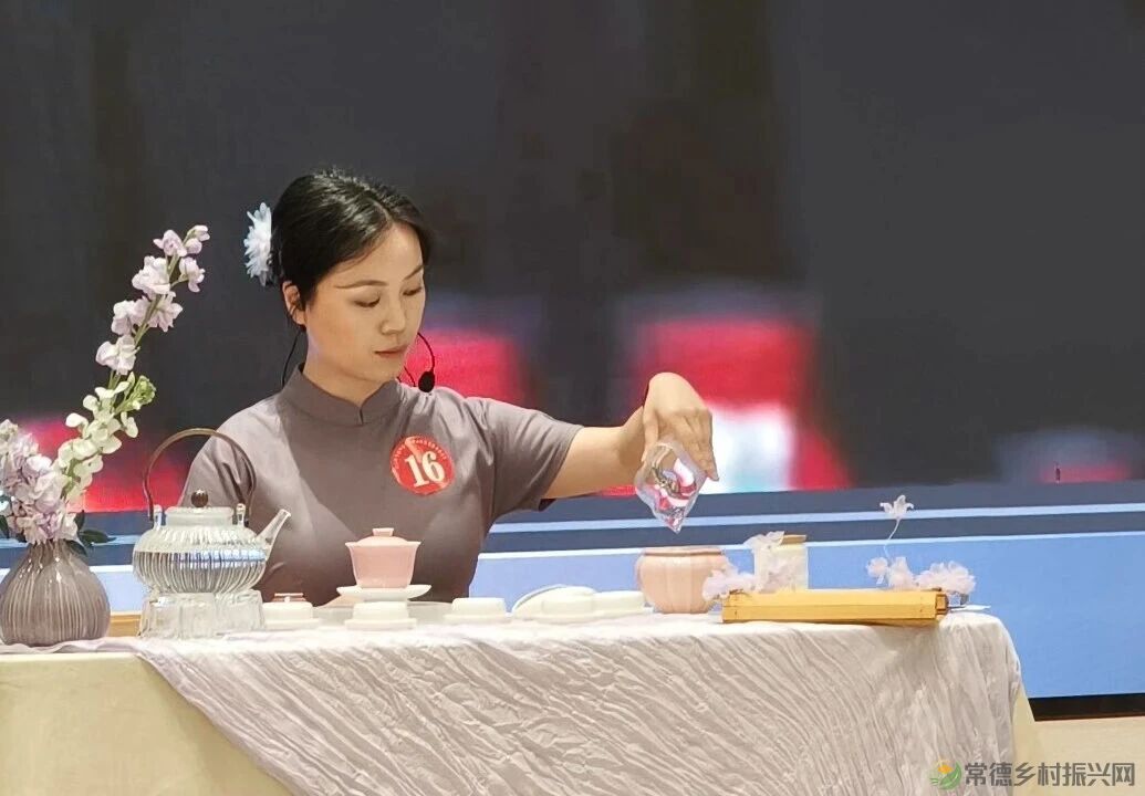 茶艺大赛|2025年常德市茶艺师职业技能竞赛圆满落幕(图39) 41.jpg